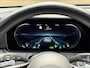 Mercedes-Benz E-klasse Estate 300 e 320pk Avantgarde AMG Line | Elektrisch wegklapbare trekhaak | Schuif/kanteldak | 360 camera | Widescreen | Sfeerverlichting | Apple CarPlay | Stoelverwarming | Elektrische achterklep | Volledig onderhouden