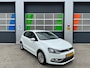 Volkswagen Polo COMF. LINE / Cruise control / Airco / Navi / Bluetooth / All season banden