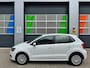 Volkswagen Polo COMF. LINE / Cruise control / Airco / Navi / Bluetooth / All season banden