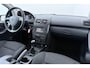 Mercedes-Benz A-klasse 160 BlueEFFICIENCY Business Class | Meeneemprijs | Airco | Bluetooth | 15 Inch