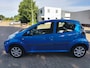 Peugeot 107 1.0-12V XS Mooie 107 met airco,centrale portervergrendeling in een frisse blauwe kleur!