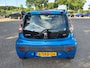 Peugeot 107 1.0-12V XS Mooie 107 met airco,centrale portervergrendeling in een frisse blauwe kleur!