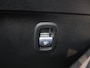 Mercedes-Benz C-klasse 200 Launch Edition AMG Line | Night | Panoramadak | Keyless | Headup | Memory | Digital Light | 19" multispaaks velgen |