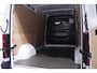 Renault Master 2.0 dCi 130 pk L2H2 Incl. BPM ex BTW, Apple Carplay, Trekhaak 2.500 kg, Dodehoek Assist, Laadruimte Pakket, 3-Zits