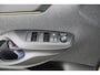 Toyota Yaris Cross 1.5 Hybrid Adventure | AWD | Leder-stof bekleding | Trekhaak | Stoelverwarming | Parkeersensoren |