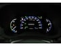 Toyota Yaris Cross 1.5 Hybrid Adventure | AWD | Leder-stof bekleding | Trekhaak | Stoelverwarming | Parkeersensoren |