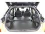 Toyota Yaris Cross 1.5 Hybrid Adventure | AWD | Leder-stof bekleding | Trekhaak | Stoelverwarming | Parkeersensoren |