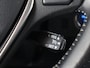 Toyota Auris 1.8 Hybrid Executive . GARANTIE TOT 02-2029 . STOEL VERWARMING . NAVIGATIE . CRUISE CONTROL .