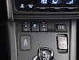 Toyota Auris 1.8 Hybrid Executive . GARANTIE TOT 02-2029 . STOEL VERWARMING . NAVIGATIE . CRUISE CONTROL .