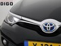 Toyota Auris 1.8 Hybrid Executive . GARANTIE TOT 02-2029 . STOEL VERWARMING . NAVIGATIE . CRUISE CONTROL .
