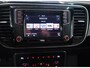 Volkswagen Beetle 1.2 TSI Design 2018 Airco-ecc Navigatie App connect Stoelverwarming 18 inch Disc LED Chroompakket Boekjes aanwezig Windscherm Zeer nette auto Lage km.stand