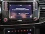 Volkswagen Beetle 1.2 TSI Design 2018 Airco-ecc Navigatie App connect Stoelverwarming 18 inch Disc LED Chroompakket Boekjes aanwezig Windscherm Zeer nette auto Lage km.stand