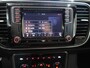 Volkswagen Beetle 1.2 TSI Design 2018 Airco-ecc Navigatie App connect Stoelverwarming 18 inch Disc LED Chroompakket Boekjes aanwezig Windscherm Zeer nette auto Lage km.stand