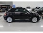Volkswagen Beetle 1.2 TSI Design 2018 Airco-ecc Navigatie App connect Stoelverwarming 18 inch Disc LED Chroompakket Boekjes aanwezig Windscherm Zeer nette auto Lage km.stand