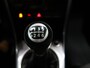 Volkswagen Beetle 1.2 TSI Design 2018 Airco-ecc Navigatie App connect Stoelverwarming 18 inch Disc LED Chroompakket Boekjes aanwezig Windscherm Zeer nette auto Lage km.stand