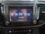 Volkswagen Beetle 1.2 TSI Design 2018 Airco-ecc Navigatie App connect Stoelverwarming 18 inch Disc LED Chroompakket Boekjes aanwezig Windscherm Zeer nette auto Lage km.stand