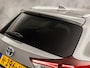 Toyota Auris Touring Sports 1.8 Hybrid Sport Automaat (NAVIGATIE, CAMERA, STOELVERWARMING, GETINT GLAS, SPORTSTOELEN, CRUISE, KEYLESS, NIEUWSTAAT)