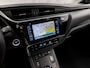 Toyota Auris Touring Sports 1.8 Hybrid Sport Automaat (NAVIGATIE, CAMERA, STOELVERWARMING, GETINT GLAS, SPORTSTOELEN, CRUISE, KEYLESS, NIEUWSTAAT)