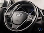 Toyota Auris Touring Sports 1.8 Hybrid Sport Automaat (NAVIGATIE, CAMERA, STOELVERWARMING, GETINT GLAS, SPORTSTOELEN, CRUISE, KEYLESS, NIEUWSTAAT)