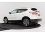 Nissan Qashqai 1.6 Tekna | Org. NL | 360 Camera | Pano | Dodehoekdet. | Parkeersensor | Cruise Control | Navigatie |