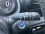 Toyota Yaris 1.5 Hybrid Launch Edition | Climate control| Stoelverwarming| Head up display| Achteruitrijcamera| Regensensor|