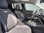 Jeep Avenger Summit 54 kWh | 1e Eigenaar | Adaptieve Cruise Control | Schuif/kanteldak | Lane Assist | Elektrische Verstelbare Bestuurdersstoel | Stoelverwarming | Apple Carplay | Navigatie