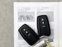 Toyota RAV4 2.5 Hybrid Executive | Panorama schuif/kantel dak | JBL | Elektrisch verstelbare bestuurdersstoel met geheugen | Trekhaak | Lederen bekleding | 360 Camera + camera functie binnenspiegel | Navigatie |