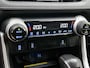 Toyota RAV4 2.5 Hybrid Executive | Panorama schuif/kantel dak | JBL | Elektrisch verstelbare bestuurdersstoel met geheugen | Trekhaak | Lederen bekleding | 360 Camera + camera functie binnenspiegel | Navigatie |