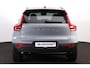 Volvo EX40 Single Motor Extended Range Ultra 82 kWh Panorama/schuifdak - IntelliSafe Assist & Surround - 360º Camera - Harman/Kardon audio - Verwarmde voorstoelen, stuur & achterbank - Parkeersensoren voor & achter - Elektr. bedienb. voorstoelen met geheugen links - Draadloze tel. lader - Warmtepomp - Extra getint glas - 20' LMV