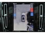 Volvo EX40 Single Motor Extended Range Ultra 82 kWh Panorama/schuifdak - IntelliSafe Assist & Surround - 360º Camera - Harman/Kardon audio - Verwarmde voorstoelen, stuur & achterbank - Parkeersensoren voor & achter - Elektr. bedienb. voorstoelen met geheugen links - Draadloze tel. lader - Warmtepomp - Extra getint glas - 20' LMV