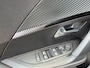 Peugeot 2008 1.2 PureTech 100 Allure, achteruitrijcamera, led verlichting, navigatie, luxe uitvoering!