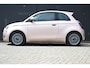 Fiat 500 Icon 42 kWh | Achteruitrijcamera | Navigatie | Stoelverwarming | Apple Carplay & Android Auto | !!