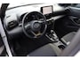 Toyota Yaris Cross 1.5 Hybrid Explore, LM Velgen, Parkeersensoren, Navi, Apple carplay / Android auto.
