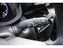 Toyota Yaris Cross 1.5 Hybrid Explore, LM Velgen, Parkeersensoren, Navi, Apple carplay / Android auto.