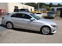 Mercedes-Benz C-klasse 180 FACE LIFT/Orig. NL/Virtueel cockpit/Apple carplay/Stoelverwarming/Achteruitrijcamera/Led koplampen/Navigatie/Parkeersensoren/Dodehoeksdetectie