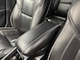 Volvo V40 2.0i T4 R-Design Navigatie-Cr.contr-Clima-Camera-Parkeersensoren-Panoramadak-Stoelverwarming-Leder-LED-Lm18''velgen