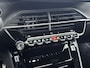 Peugeot 2008 1.2 Hybrid 136 GT | 1ste eigenaar | Lichtmetalen velgen | Panoramisch schuif-/kanteldak | Adaptieve cruise control |