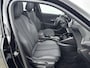 Peugeot 2008 1.2 Hybrid 136 GT | 1ste eigenaar | Lichtmetalen velgen | Panoramisch schuif-/kanteldak | Adaptieve cruise control |