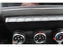 Renault Clio 1.0 TCe 101 PK Zen | Parkeersensoren achter | NAVI | Apple car play |
