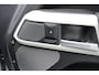 Land Rover Defender 110 P400e | PANORAMADAK | STOELVERWARMING | COLD CLIMATE PACK INCL. VOORRUIT EN STUURWIELVERWARMING | ELEK. TREKHAAK | LED KOPLAMPEN | VIRTUAL MIRROR