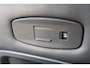 Land Rover Defender 110 P400e | PANORAMADAK | STOELVERWARMING | COLD CLIMATE PACK INCL. VOORRUIT EN STUURWIELVERWARMING | ELEK. TREKHAAK | LED KOPLAMPEN | VIRTUAL MIRROR | KOELKAST |