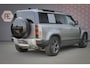 Land Rover Defender 110 P400e | PANORAMADAK | STOELVERWARMING | COLD CLIMATE PACK INCL. VOORRUIT EN STUURWIELVERWARMING | ELEK. TREKHAAK | LED KOPLAMPEN | VIRTUAL MIRROR