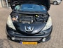 Peugeot 207 CC 1.6 VTi Roland Garros / LEES TEKST / LEDER / ALU VELGEN / AIRCO ACC KOUD