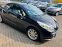 Peugeot 207 CC 1.6 VTi Roland Garros / LEES TEKST / LEDER / ALU VELGEN / AIRCO ACC KOUD