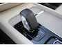 Volvo XC60 T6 Plug-in hybrid AWD R-Design Long Range | Panoramisch Schuif-/Kanteldak | Semi Elektr. Trekhaak | Power Seats incl. Memory | Verwarmbare voorstoelen en stuurwiel | Adaptive Cruise & Pilot Assist | Apple carplay/Android Auto | Keyless | Park Assist & Camera Achter |