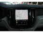 Volvo XC60 T6 Plug-in hybrid AWD R-Design Long Range | Panoramisch Schuif-/Kanteldak | Semi Elektr. Trekhaak | Power Seats incl. Memory | Verwarmbare voorstoelen en stuurwiel | Adaptive Cruise & Pilot Assist | Apple carplay/Android Auto | Keyless | Park Assist & Camera Achter |