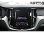 Volvo XC60 T6 Plug-in hybrid AWD Ultra Black Edition | Premium Harman/Kardon Audio | Panoramisch Schuif-/Kanteldak | Head-Up Display | Google Services | BLIS | Elektrische achterklep | Verwarmbaar stuurwiel | Keyless | Elektrisch verstelbare voorstoelen met geheugen | Stoelverwarming voor en achter |