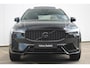Volvo XC60 T6 Plug-in hybrid AWD Ultra Black Edition | Premium Harman/Kardon Audio | Panoramisch Schuif-/Kanteldak | Head-Up Display | Google Services | BLIS | Elektrische achterklep | Verwarmbaar stuurwiel | Keyless | Elektrisch verstelbare voorstoelen met geheugen | Stoelverwarming voor en achter |
