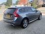 Volvo V60 Cross Country 2.0 T5 245 pk Summum