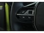 Peugeot 208 Business | 16" stalen velgen 'MONTI' | Armsteunen portierpanelen vóór en achter in grijs Baladin | Cruise control met snelheidsbegrenzer